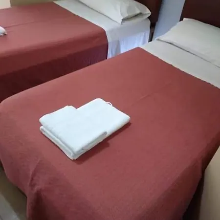 فندق Hotel Vlora 3*