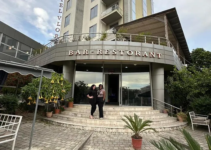 酒店 Hotel Vlora 3*